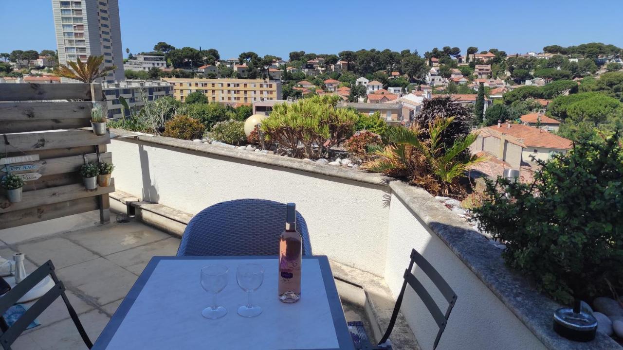 Grand Studio Terrasse De Standing, Pleine Vue Village Et Mer 카리르루에 외부 사진